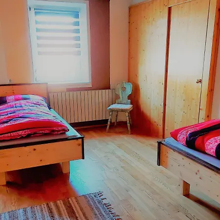 Apartment Jakalar *